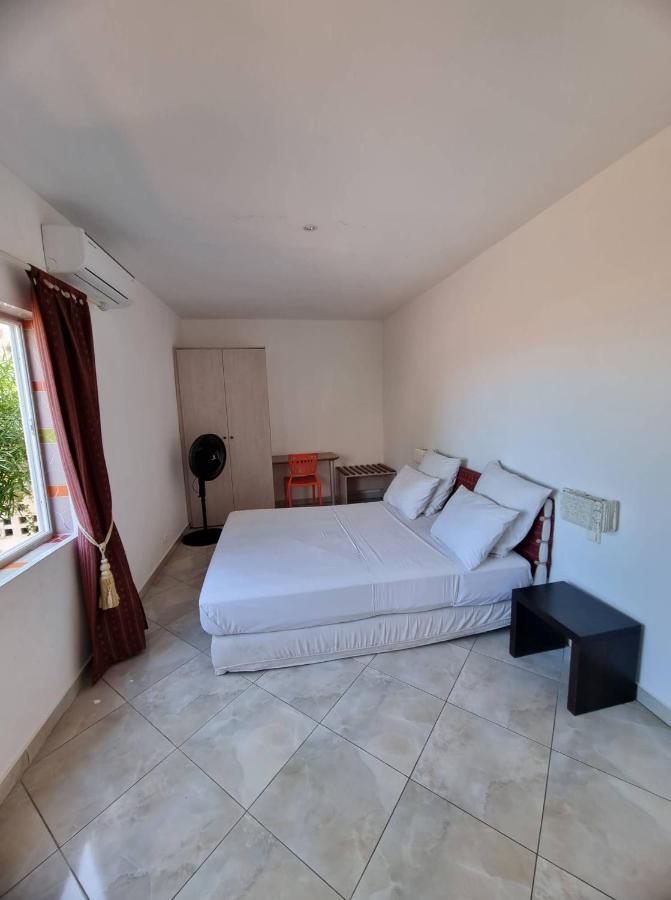 Kokoloko Hotel Амбатолоака Екстериор снимка