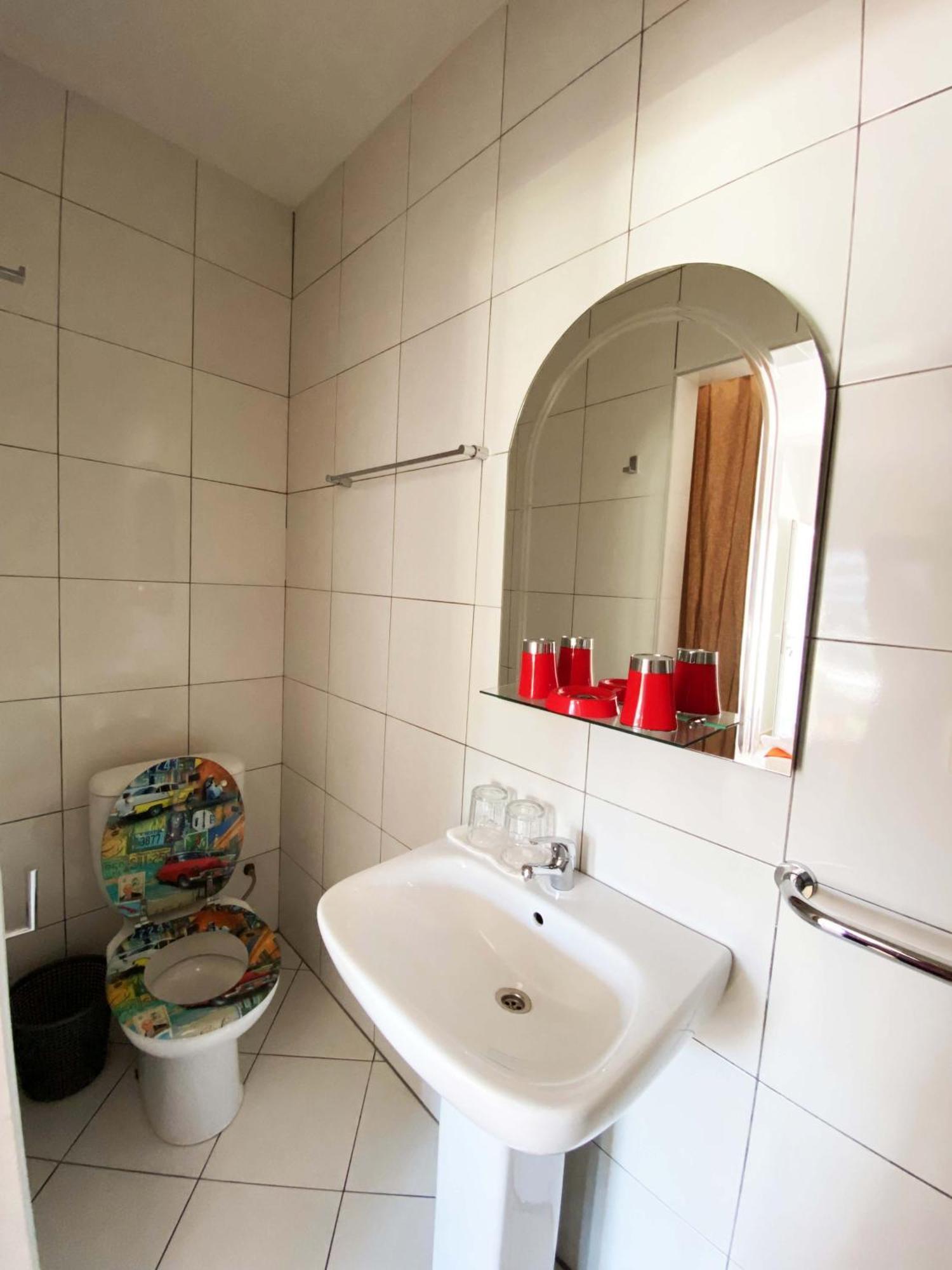 Kokoloko Hotel Амбатолоака Екстериор снимка