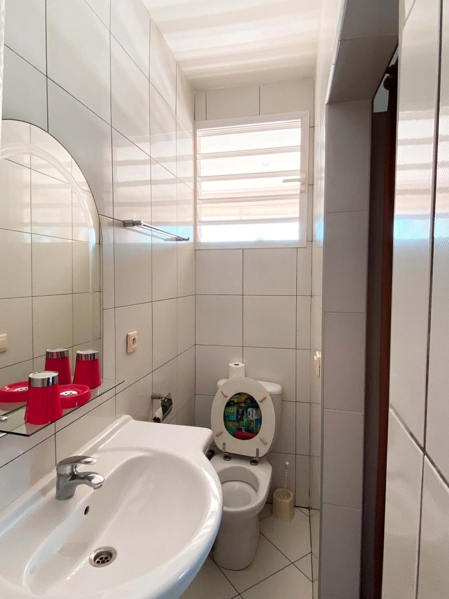 Kokoloko Hotel Амбатолоака Екстериор снимка