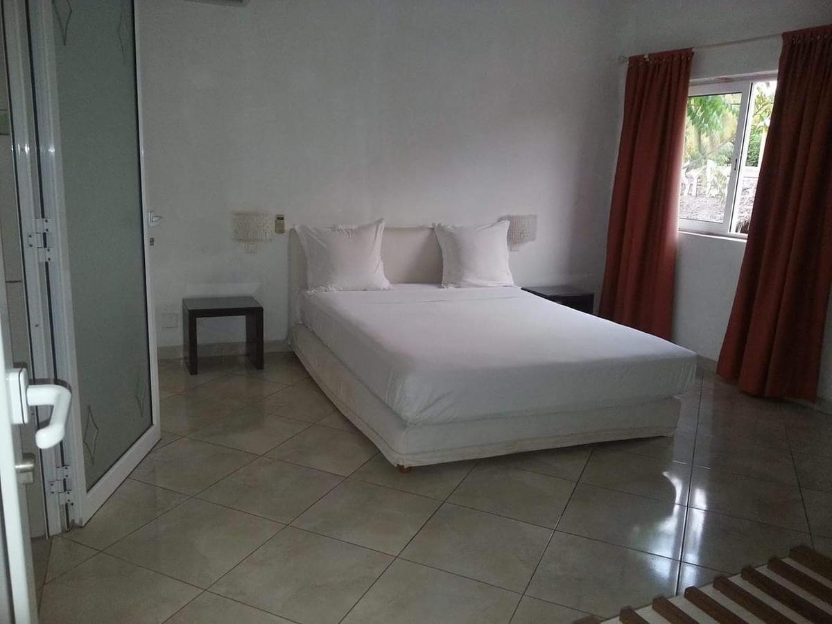 Kokoloko Hotel Амбатолоака Екстериор снимка